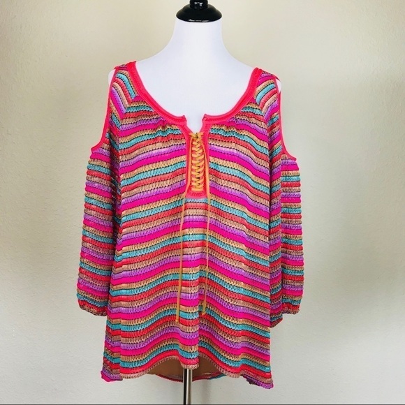 𝅺MISSY Robertson Top - Picture 1 of 7